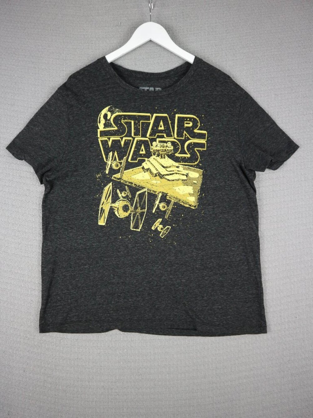 Star Wars Graphic Tee Grey Gold Mens XL